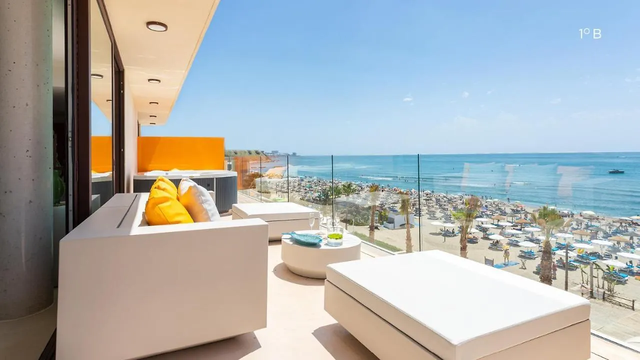 Higueron Rental Beach Club Suites location